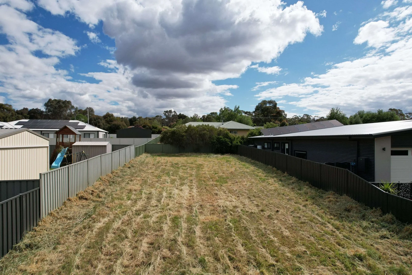 Additional image 5 of 16 Marshall Crescent, Heathcote VIC 3523