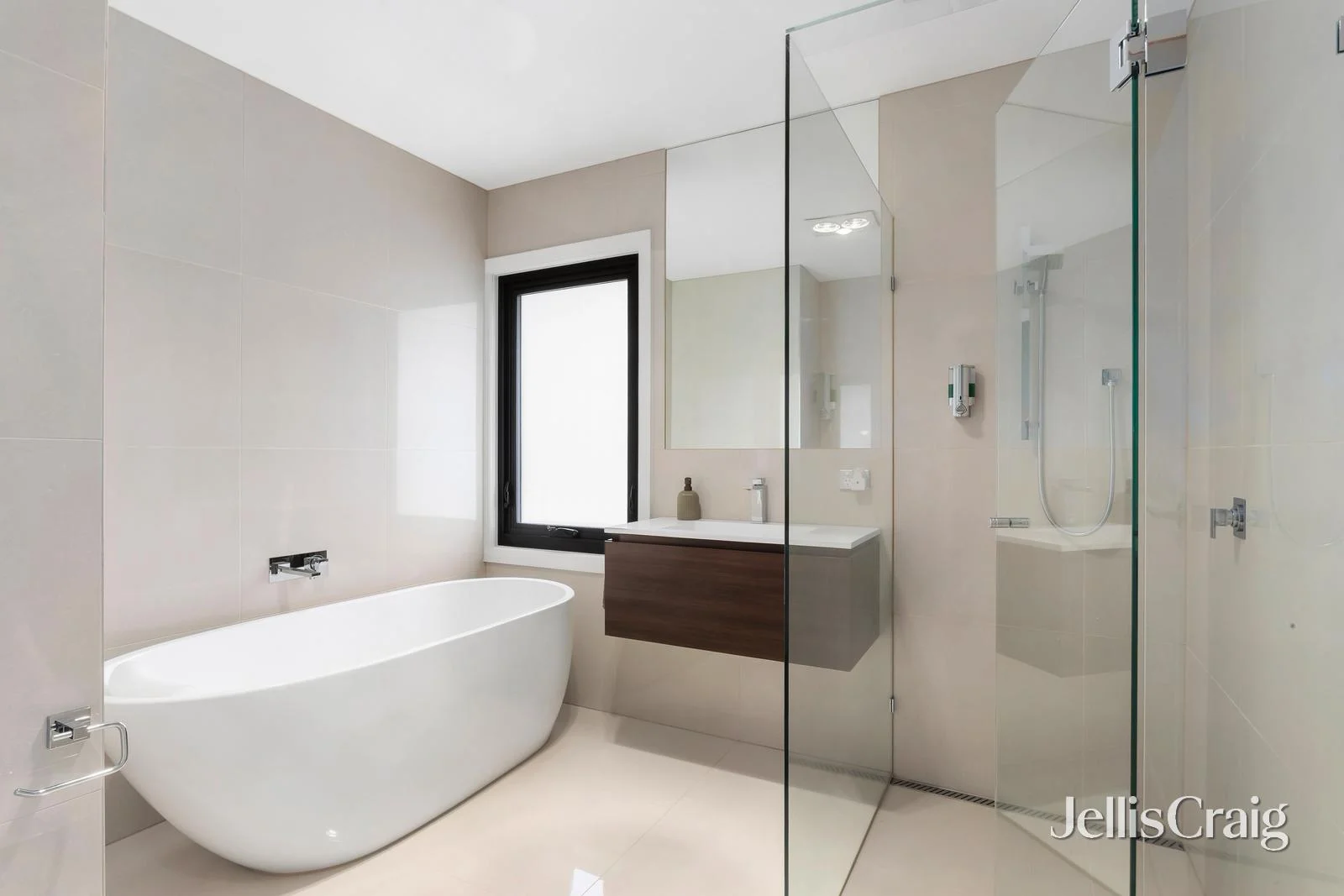 Additional image 13 of 9a Ridge Avenue, Hampton East VIC 3188