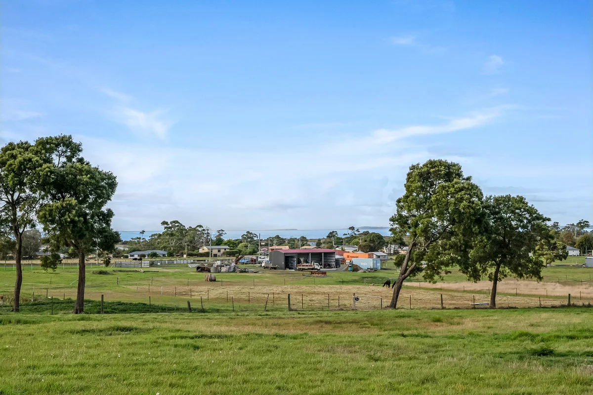 Additional image 14 of 2 & 3/27 Ada Street, Bridport TAS 7262