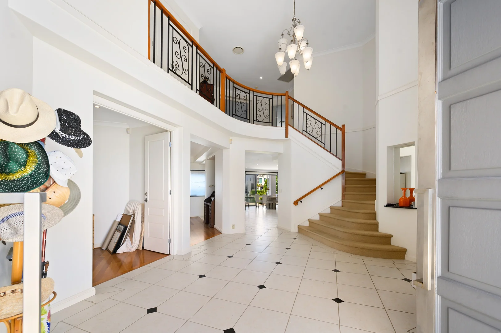 Additional image 4 of 46 King Charles Drive, Sovereign Islands QLD 4216