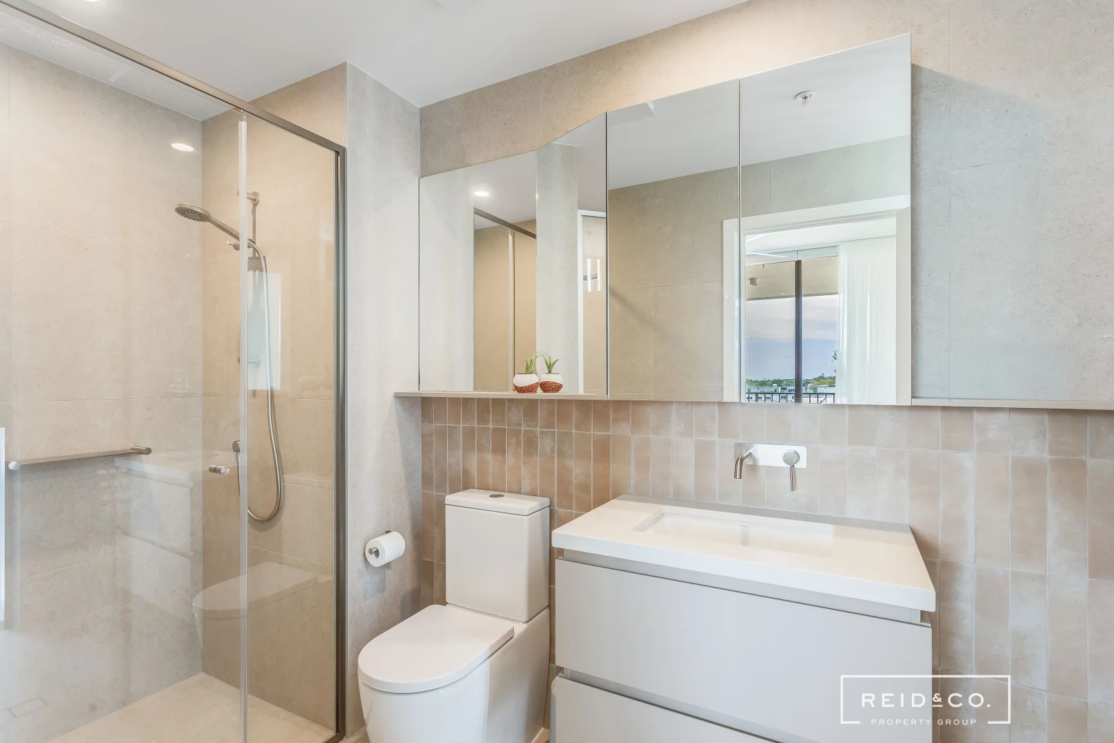 Additional image 18 of 504/16 Woodcliffe Crescent, Woody Point QLD 4019