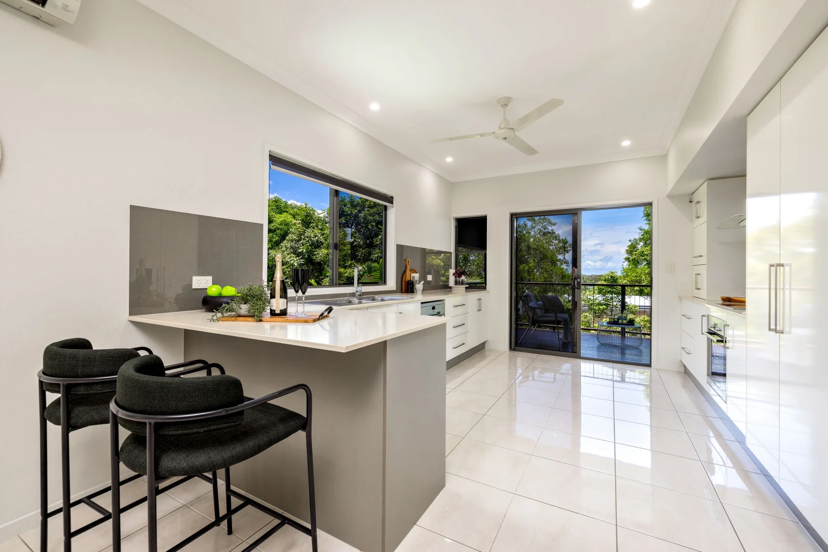 Additional image 7 of 4 Diamond Close, Stratford QLD 4870