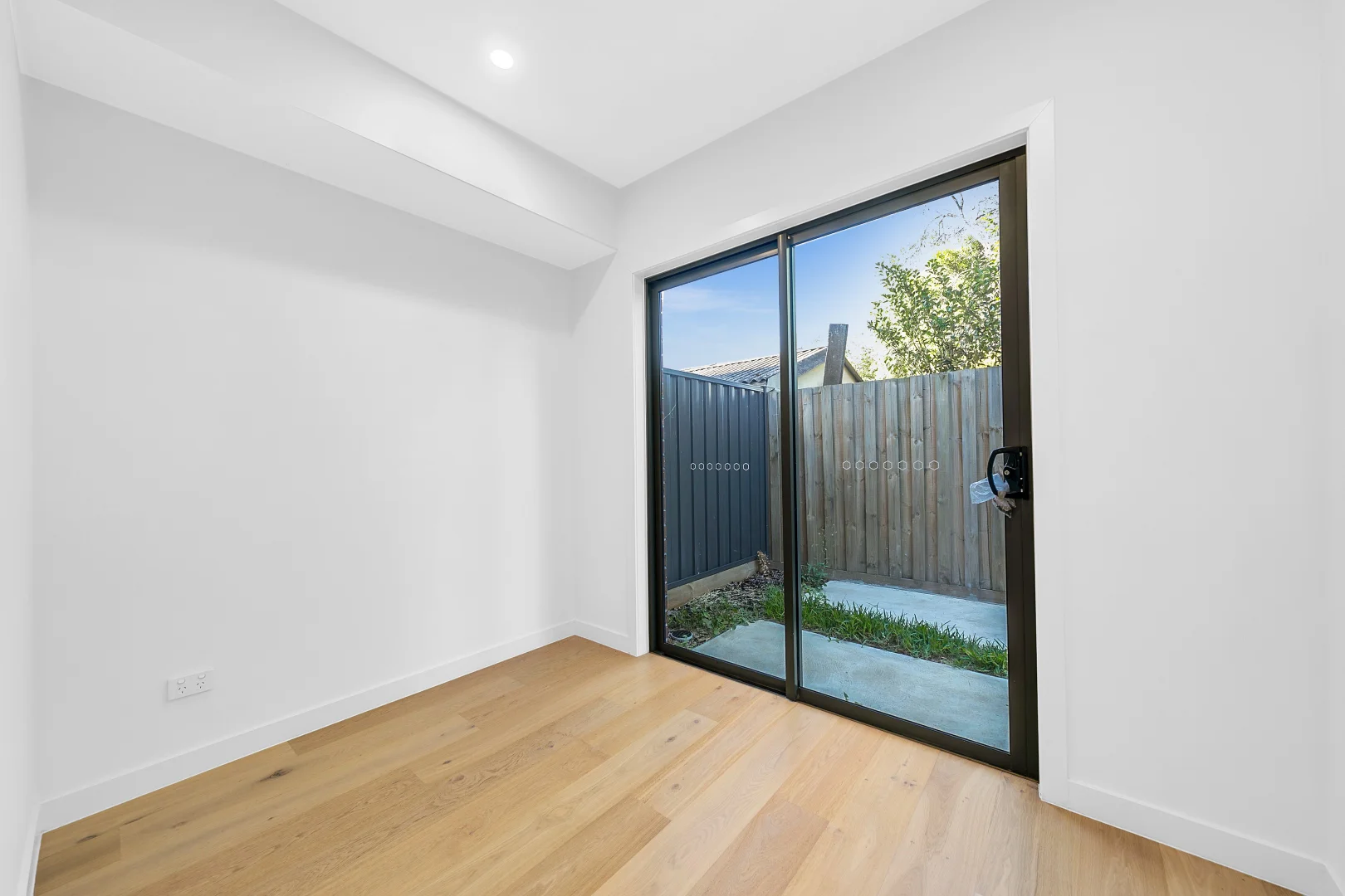 Additional image 12 of 6/7 Irving Street, Niddrie VIC 3042