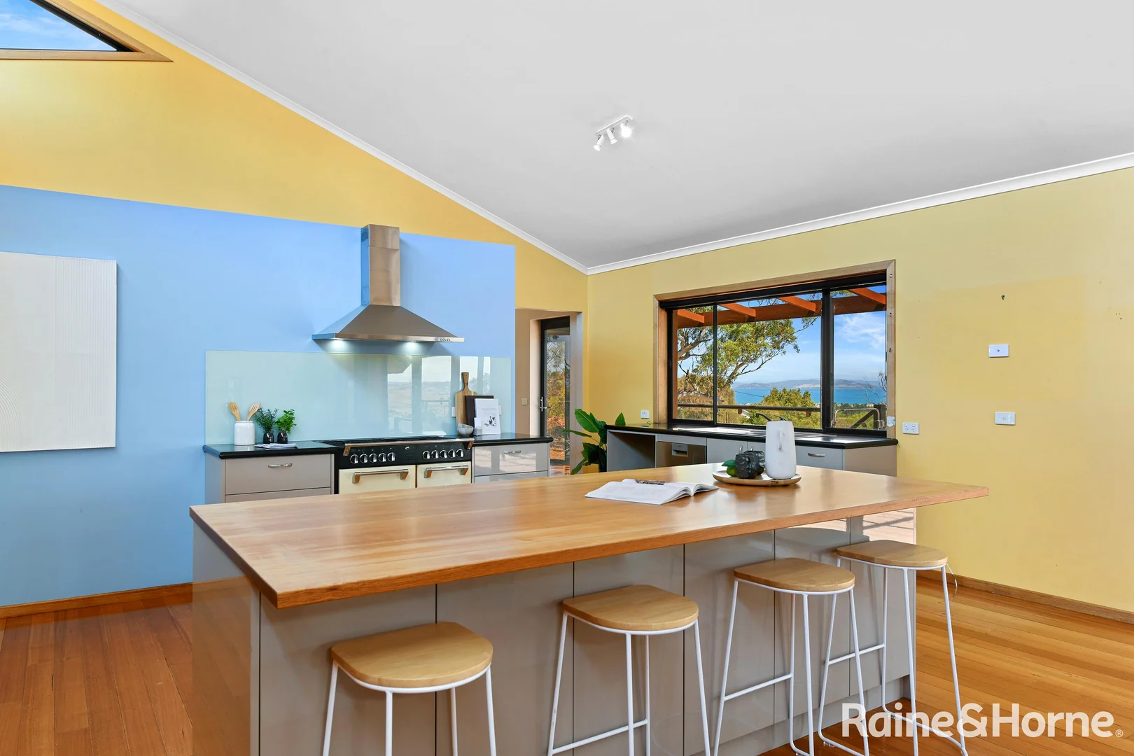 Additional image 11 of 8 Perry Court, Lewisham TAS 7173