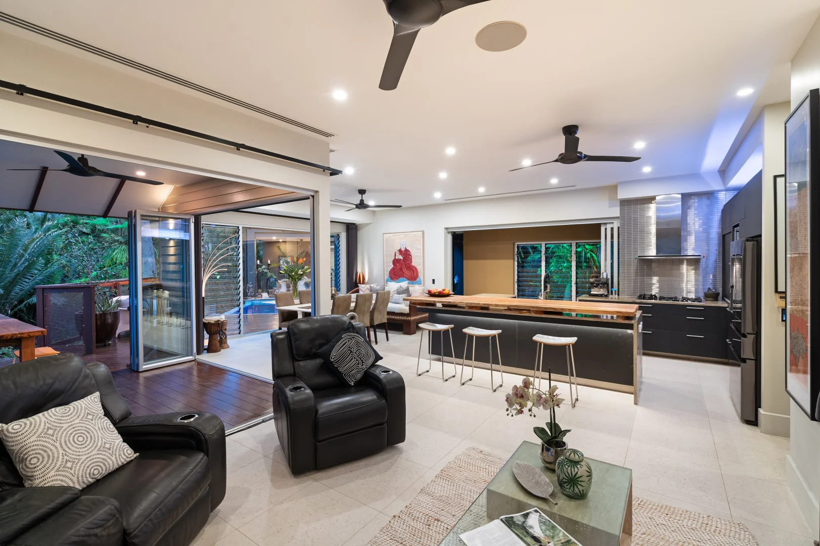 Additional image 6 of 13-15 Waterview Close, Kewarra Beach QLD 4879