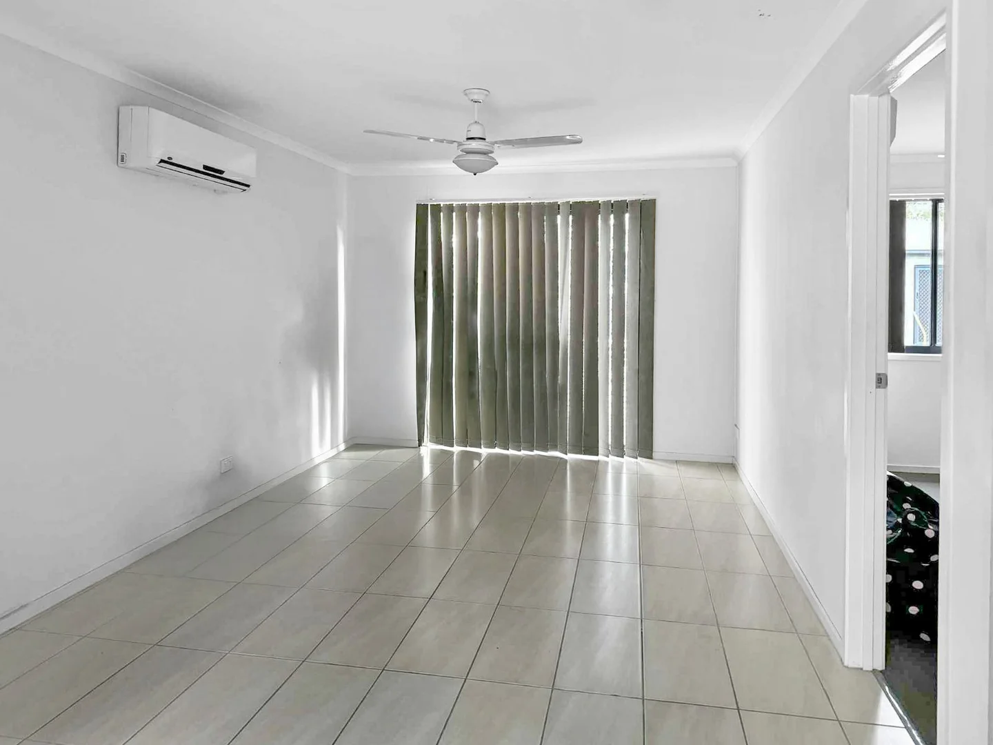 Additional image 2 of 2/36 Kemmis Street, Nebo QLD 4742