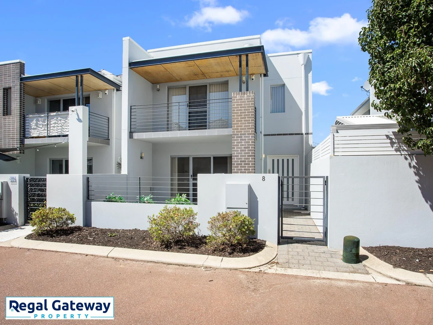 8/71 Baler Court, Hammond Park WA 6164