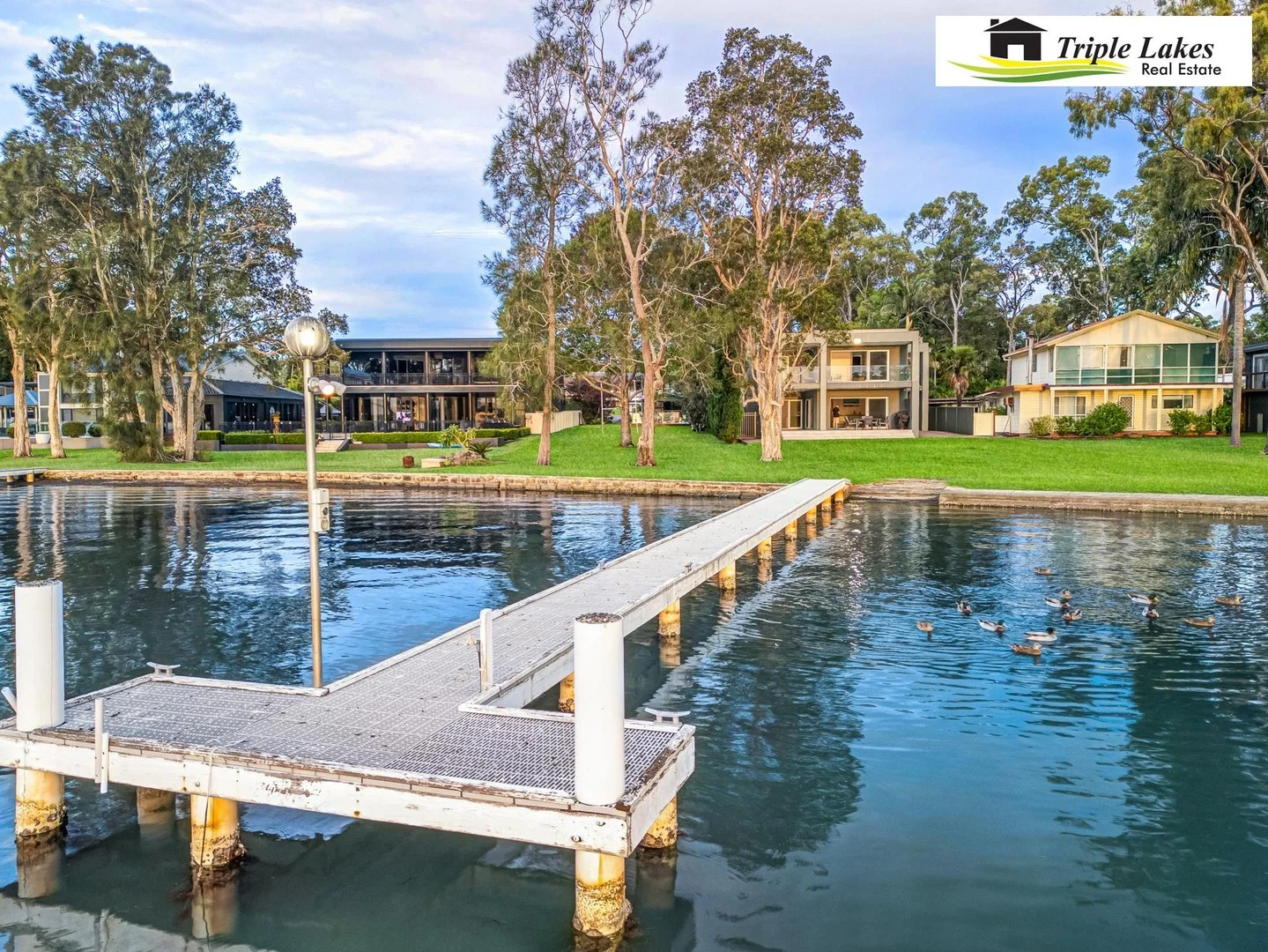 Additional image 5 of 12 Gordon Avenue, Summerland Point NSW 2259