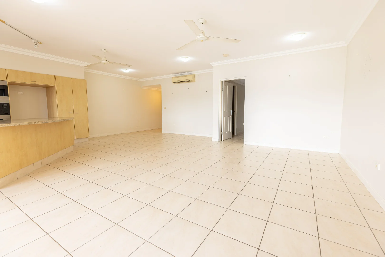 Additional image 14 of Unit 2/23 Poinciana Bvd, Cardwell QLD 4849