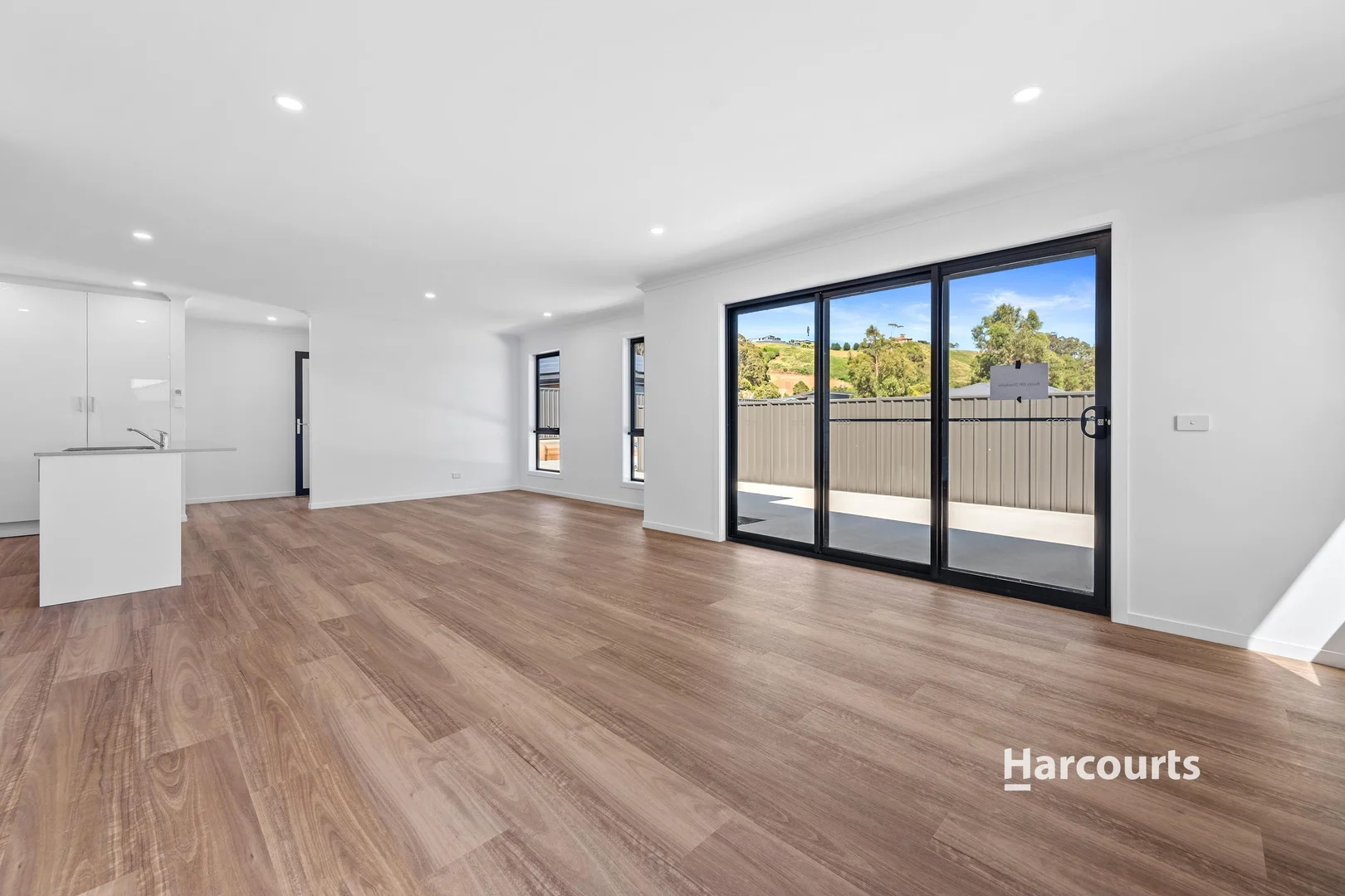 Additional image 4 of 8 Hill View Way, West Ulverstone TAS 7315