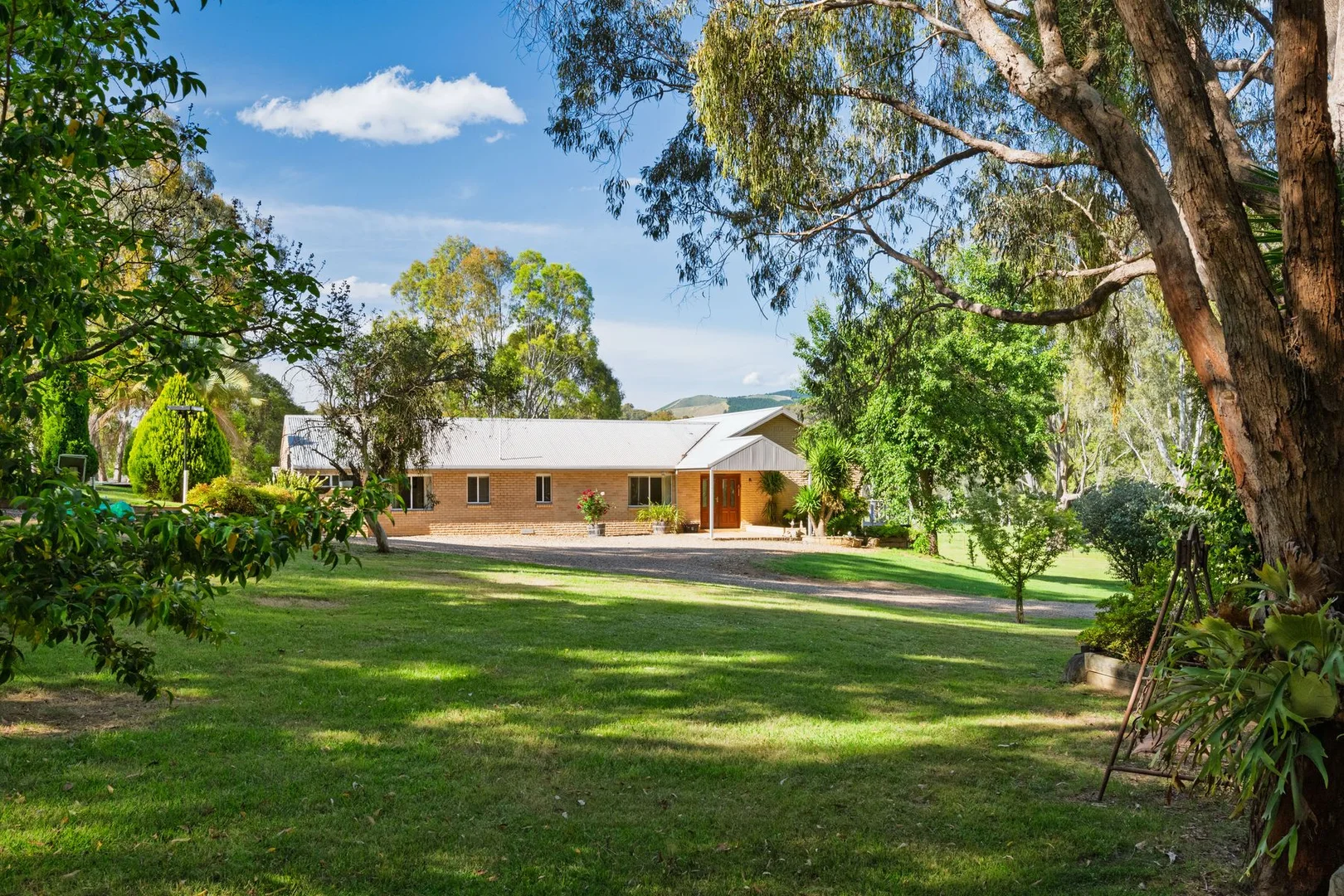 Additional image 37 of 411 Buffalo Creek Road, Myrtleford VIC 3737