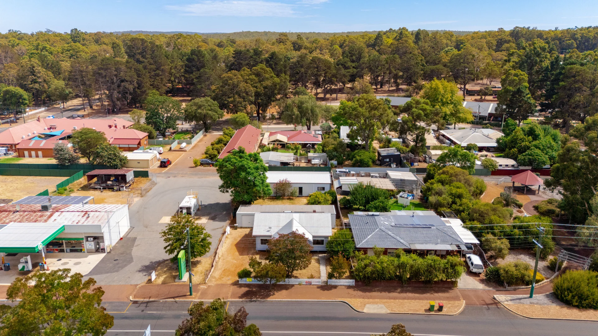 Additional image 47 of 44 McLarty Street, Dwellingup WA 6213