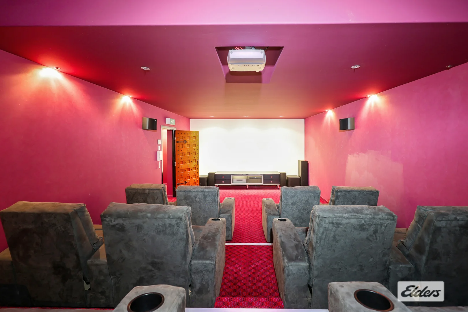 Additional image 33 of 9 Rosslyn Close, Lammermoor QLD 4703