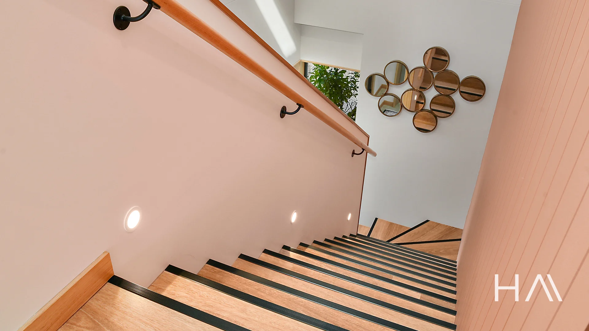 Additional image 19 of 1/55 Lachlan Parade, Trevallyn TAS 7250