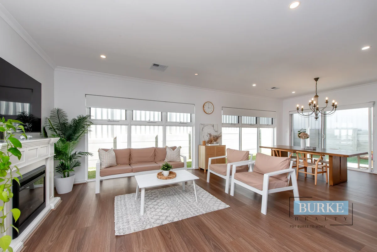 Additional image 2 of 39A Fenellia Crescent, Craigie WA 6025