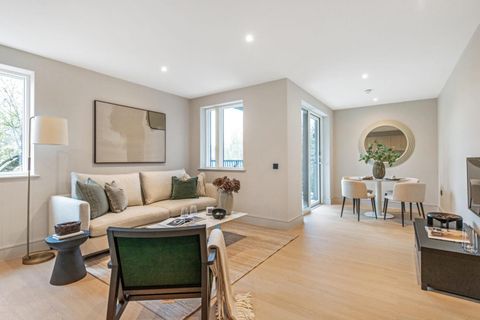 Ashwood Gate, Herne Hill SE24, New home