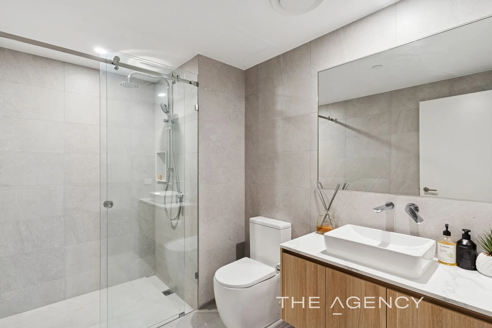 Additional image 20 of 2006/3 Kintail Road, Applecross WA 6153