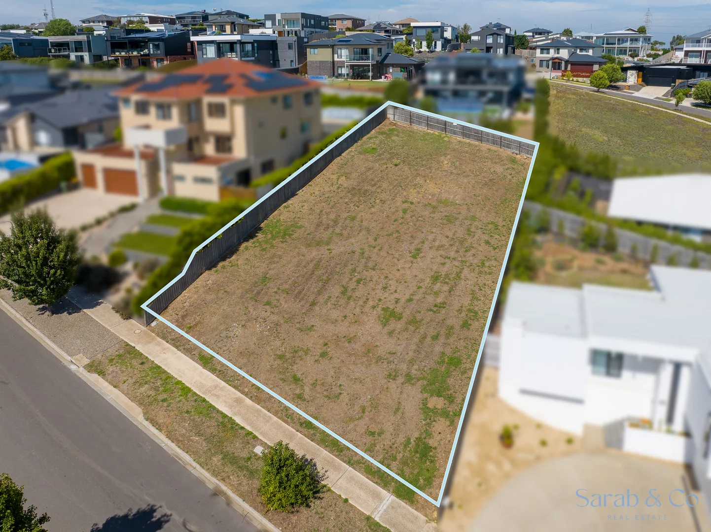 Additional image 2 of 83 Highland Way, Highton VIC 3216