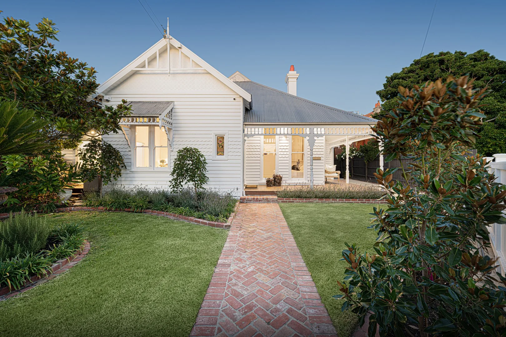 52 Orlando Street, Hampton VIC 3188