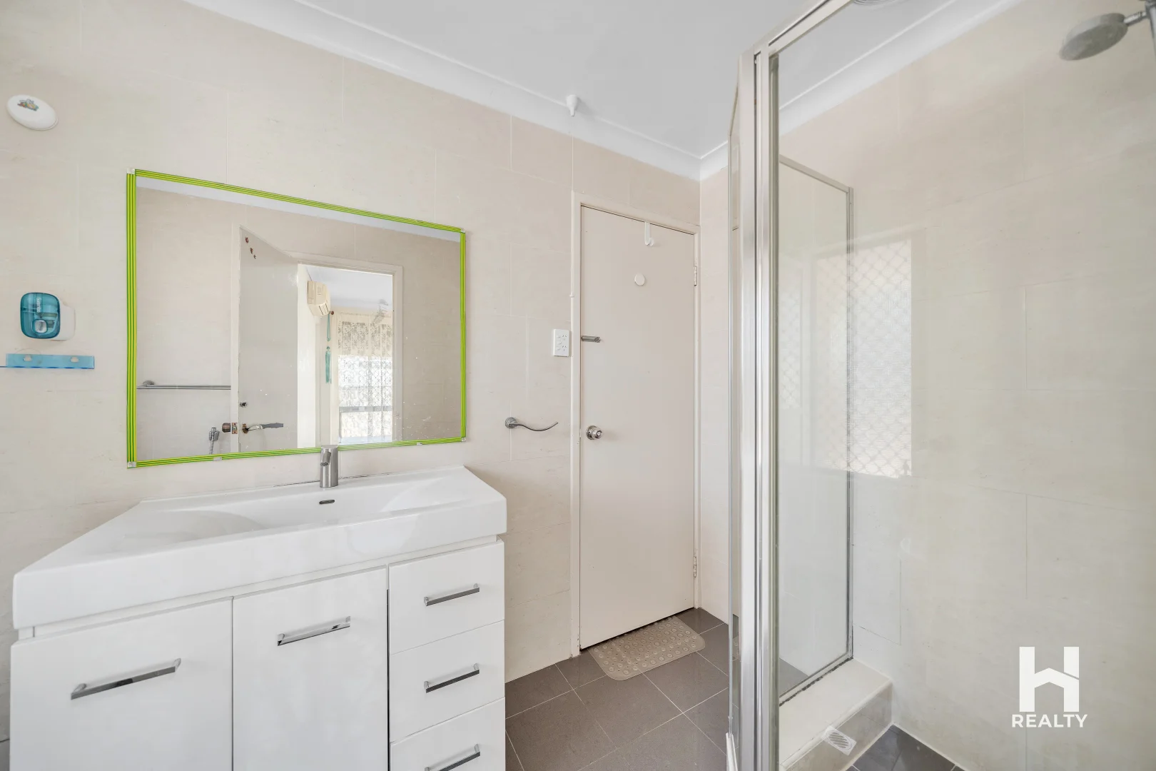 Additional image 19 of 42 Oakleaf Circle, Mirrabooka WA 6061