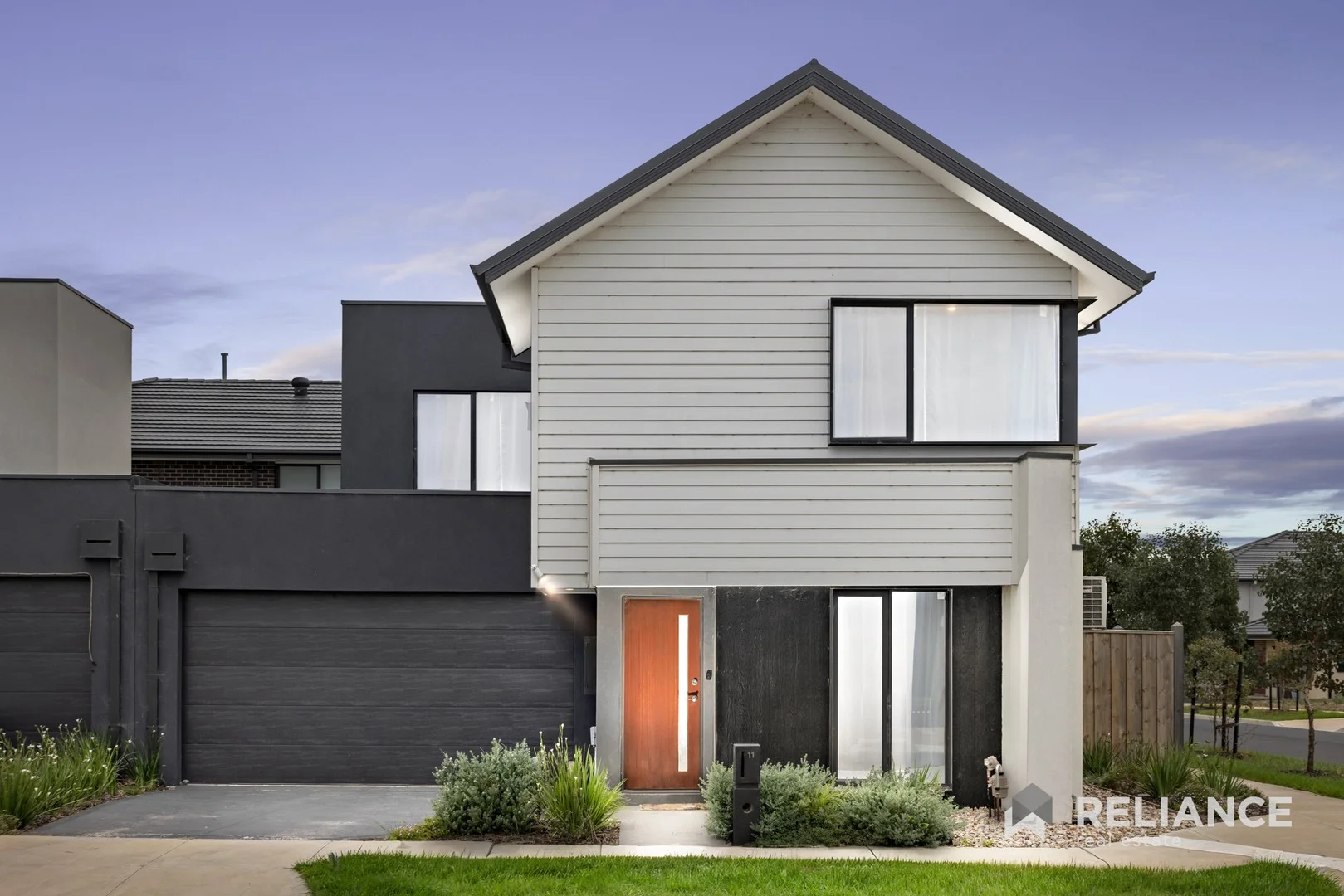 11 Interlaken Avenue, Manor Lakes VIC 3024