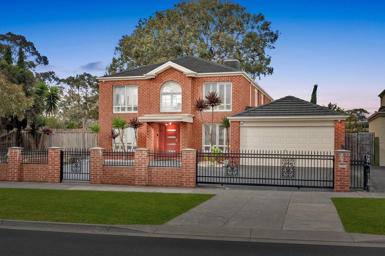36 Paterson Drive, Lynbrook VIC 3975