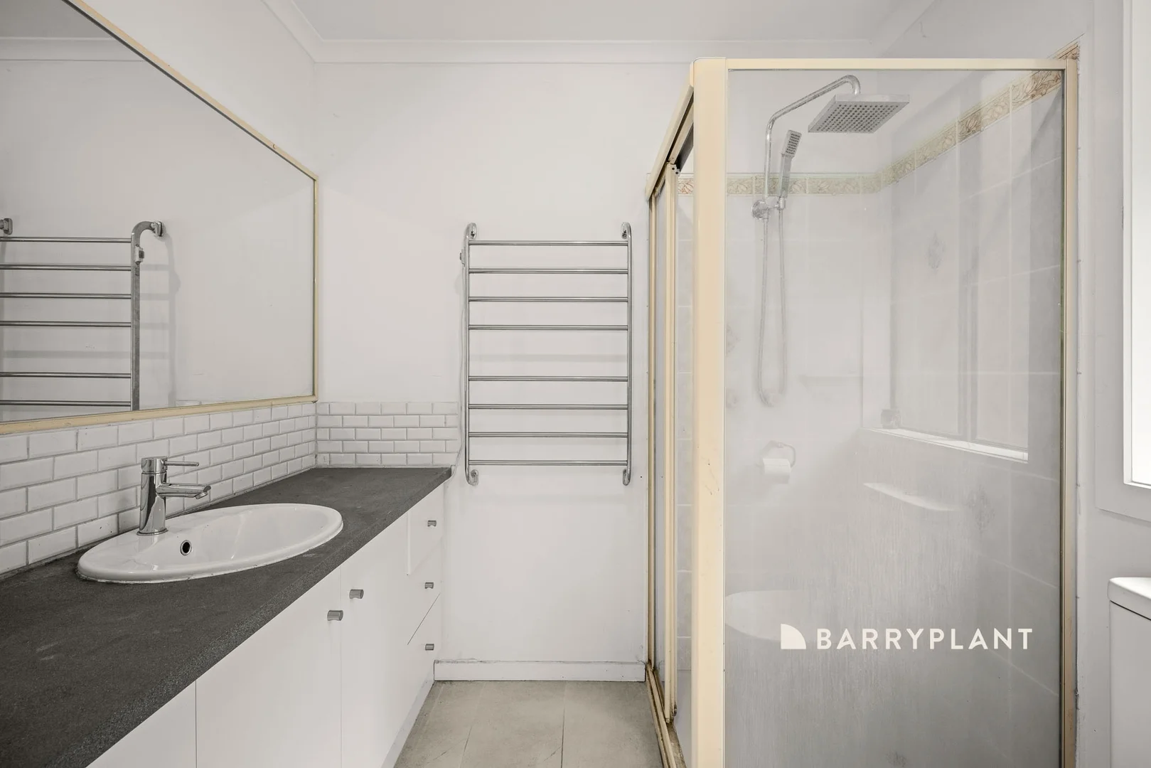 Additional image 12 of 16 Carlile Court, Drouin VIC 3818