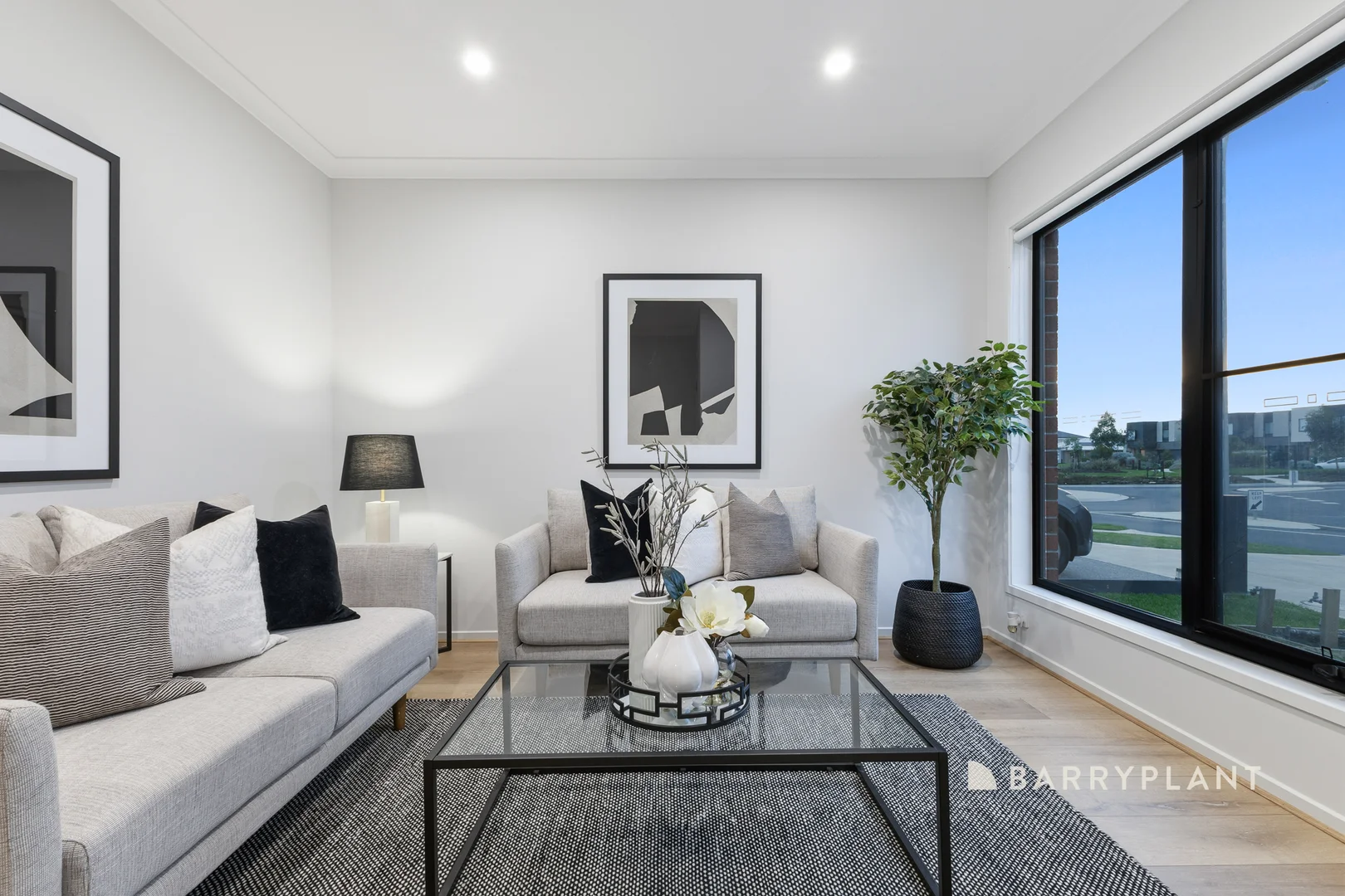 Additional image 2 of 33 Banyalla Drive, Officer VIC 3809