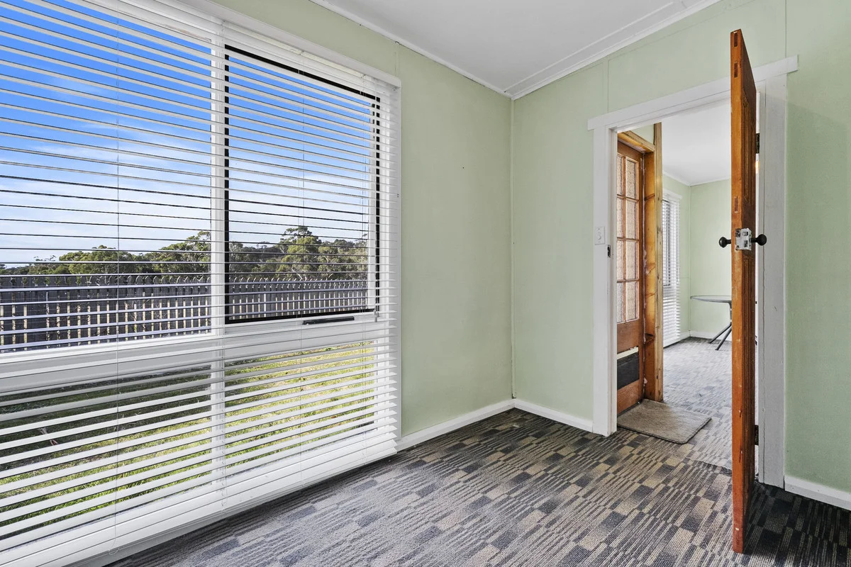 Additional image 10 of 21 Cathcart Street, Swansea TAS 7190