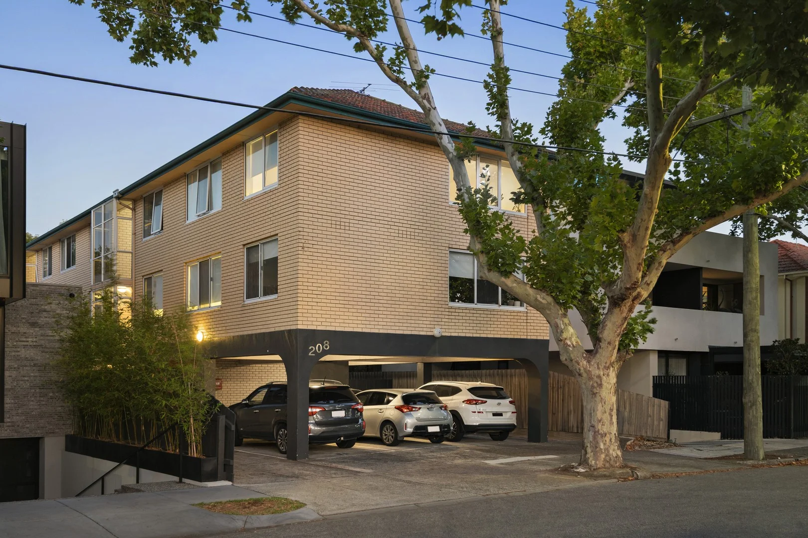 2/208 Tennyson Street, Elwood VIC 3184