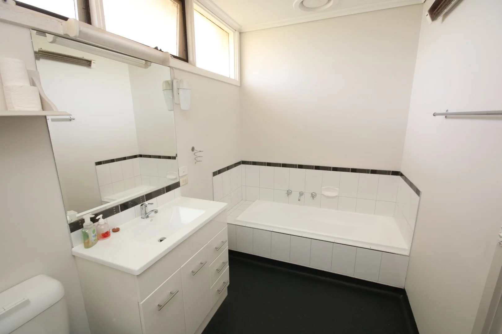 Additional image 17 of 42 Victoria Street, Rochester VIC 3561