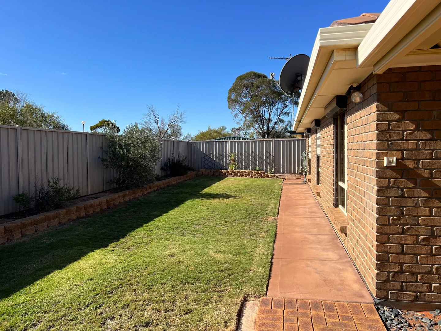 Additional image 32 of 15 Maireana Circuit, Roxby Downs SA 5725