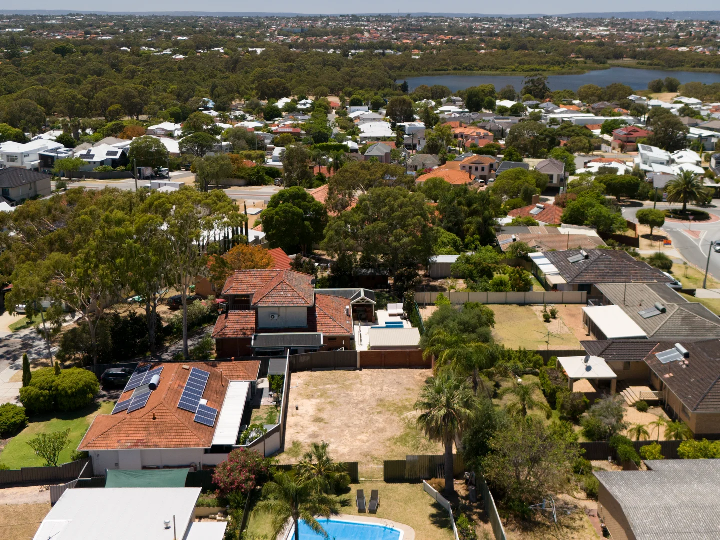 Additional image 3 of 23A Taunton Way, Karrinyup WA 6018