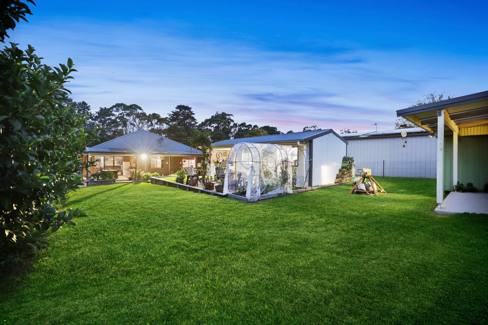 Additional image 22 of 8 Railway Terrace, Willow Vale NSW 2575