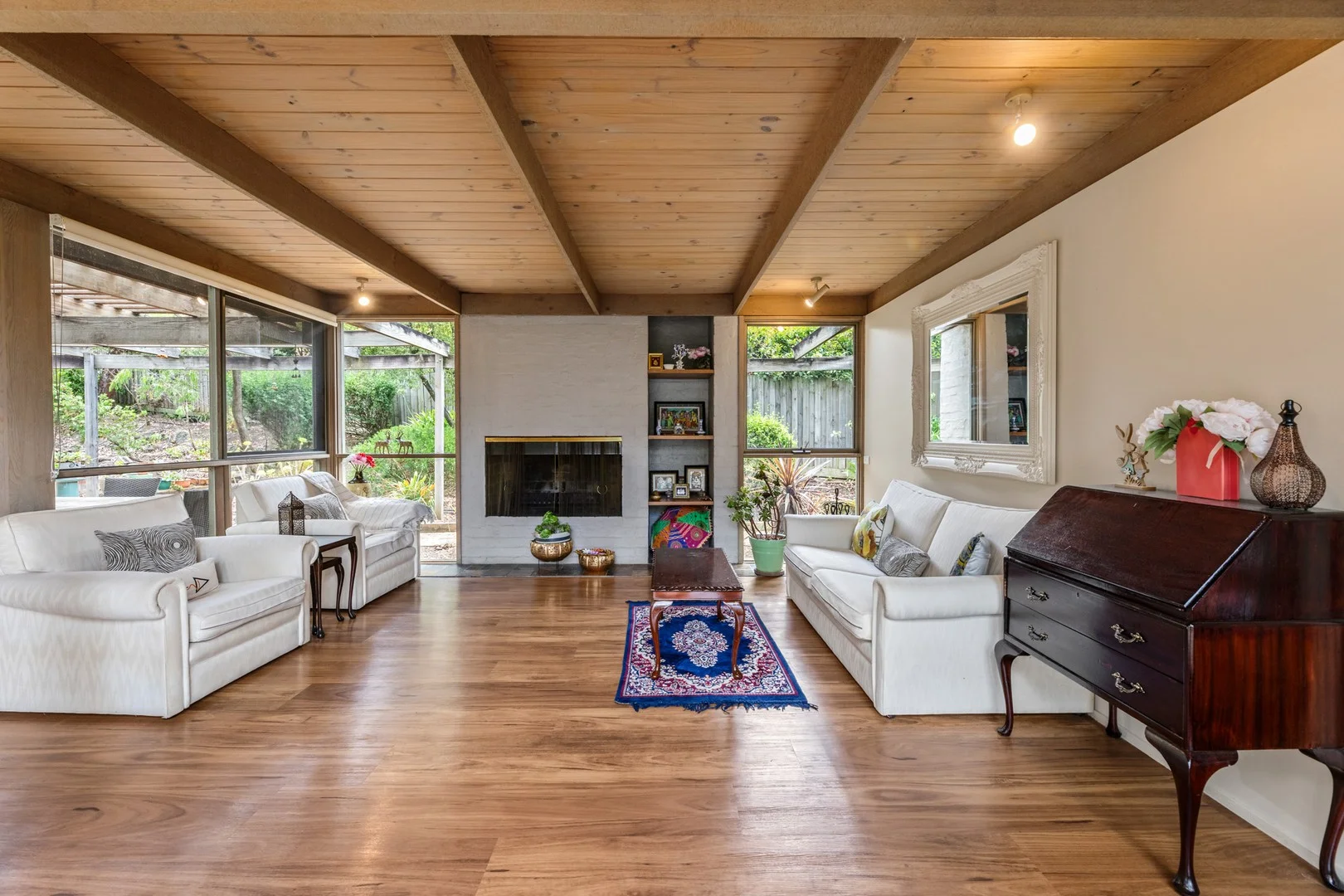 31 Woodleigh Crescent, Vermont South VIC 3133