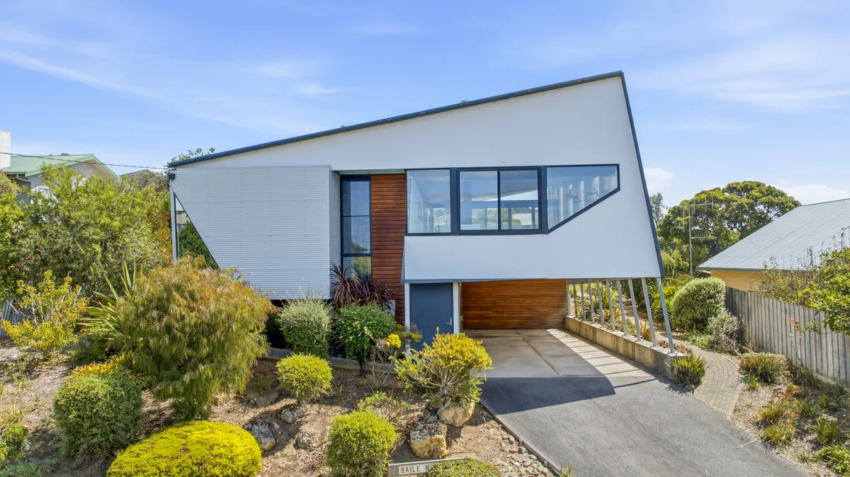 12 Philip Street, Port Fairy VIC 3284