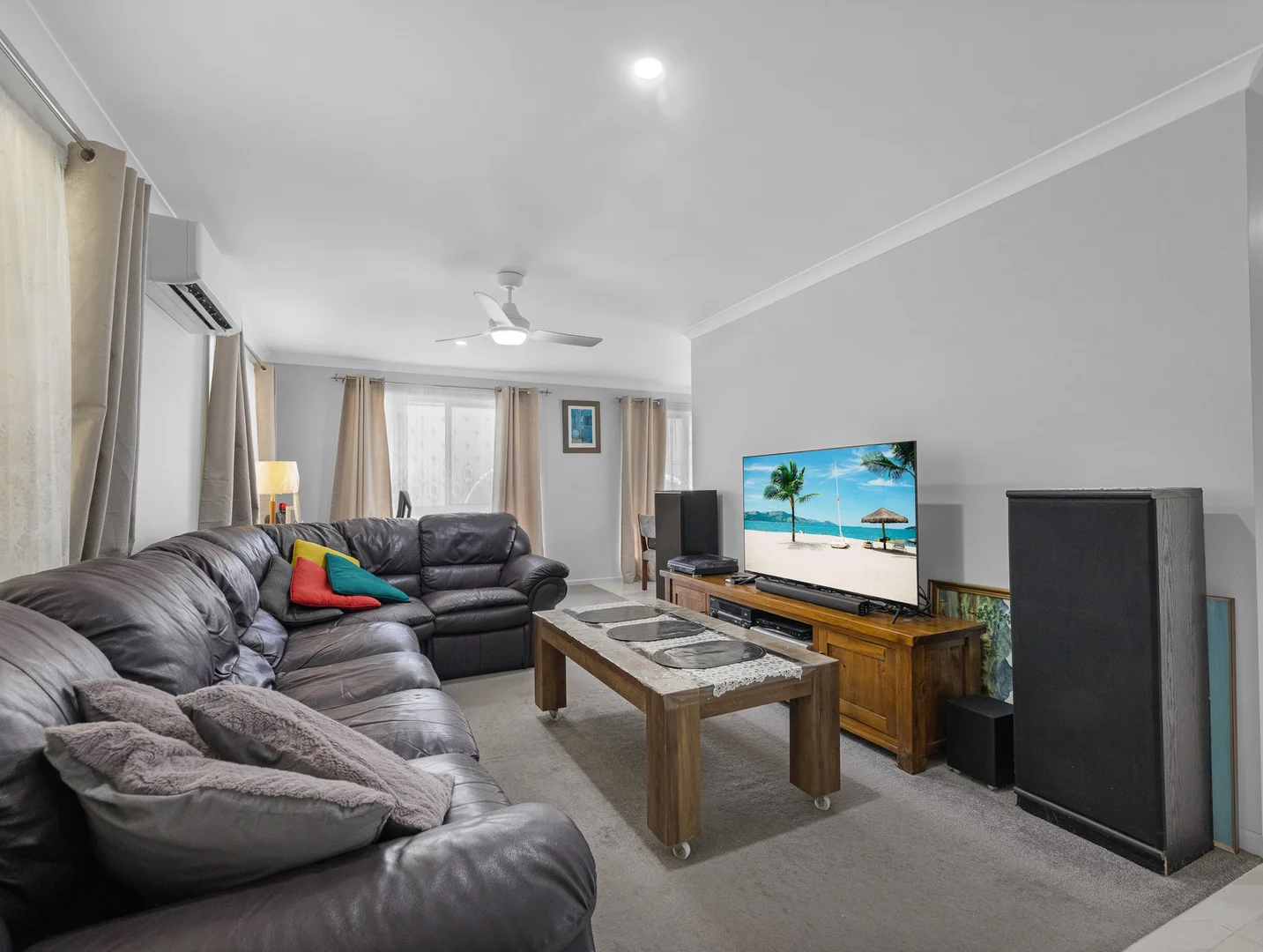 Additional image 5 of 16 Jilgarree Place, Oakhurst QLD 4650