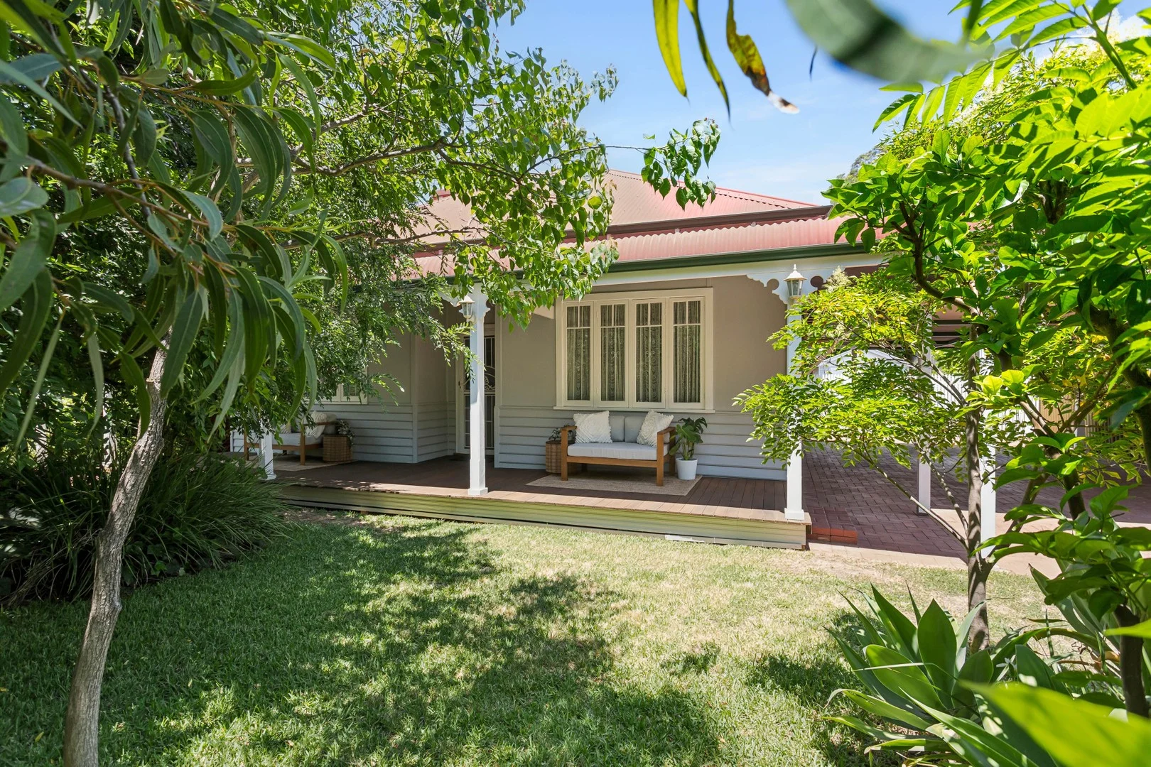 127 Queens Road, South Guildford WA 6055