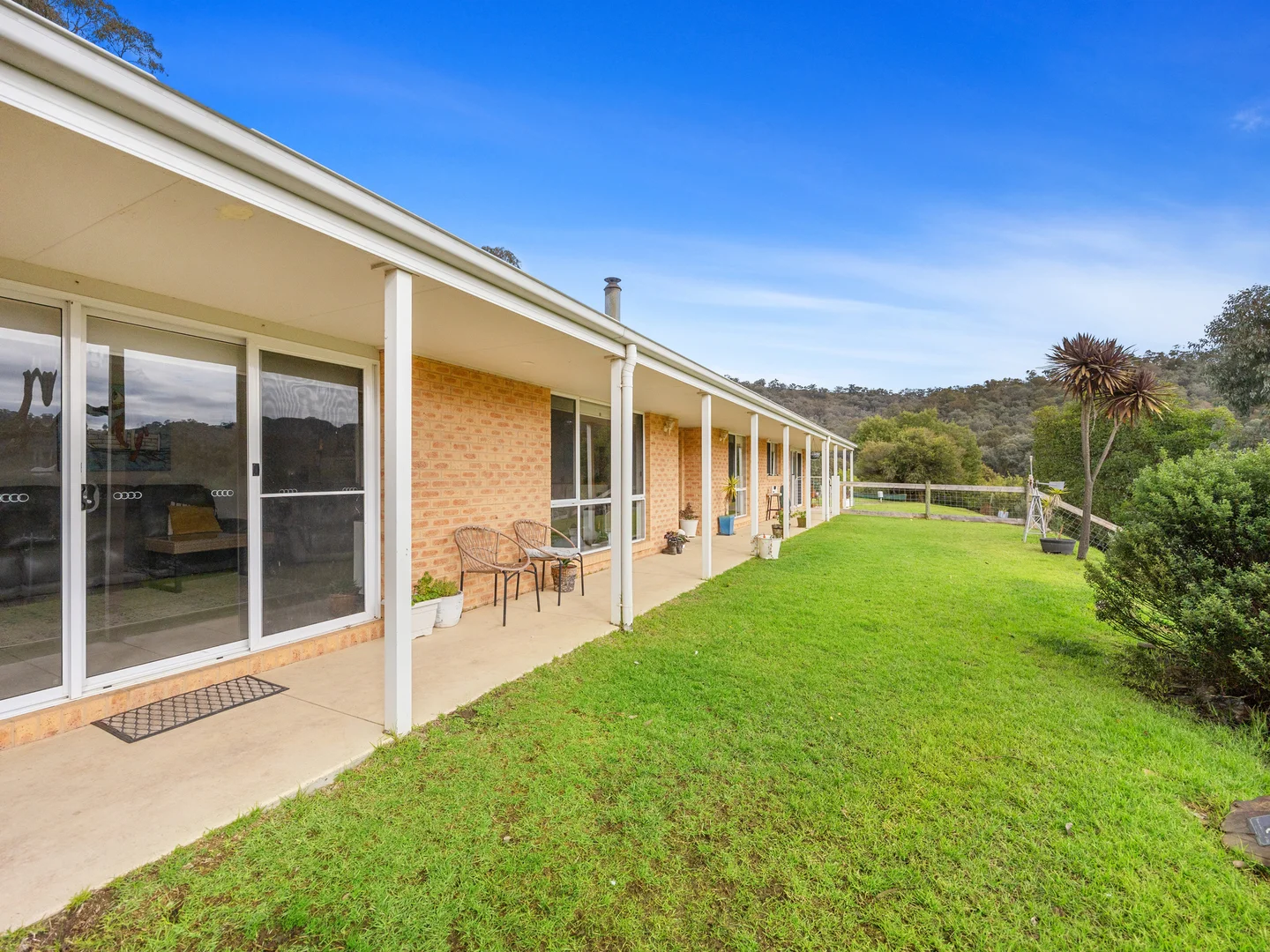 Additional image 3 of 1 Rosalie Close, Eildon VIC 3713