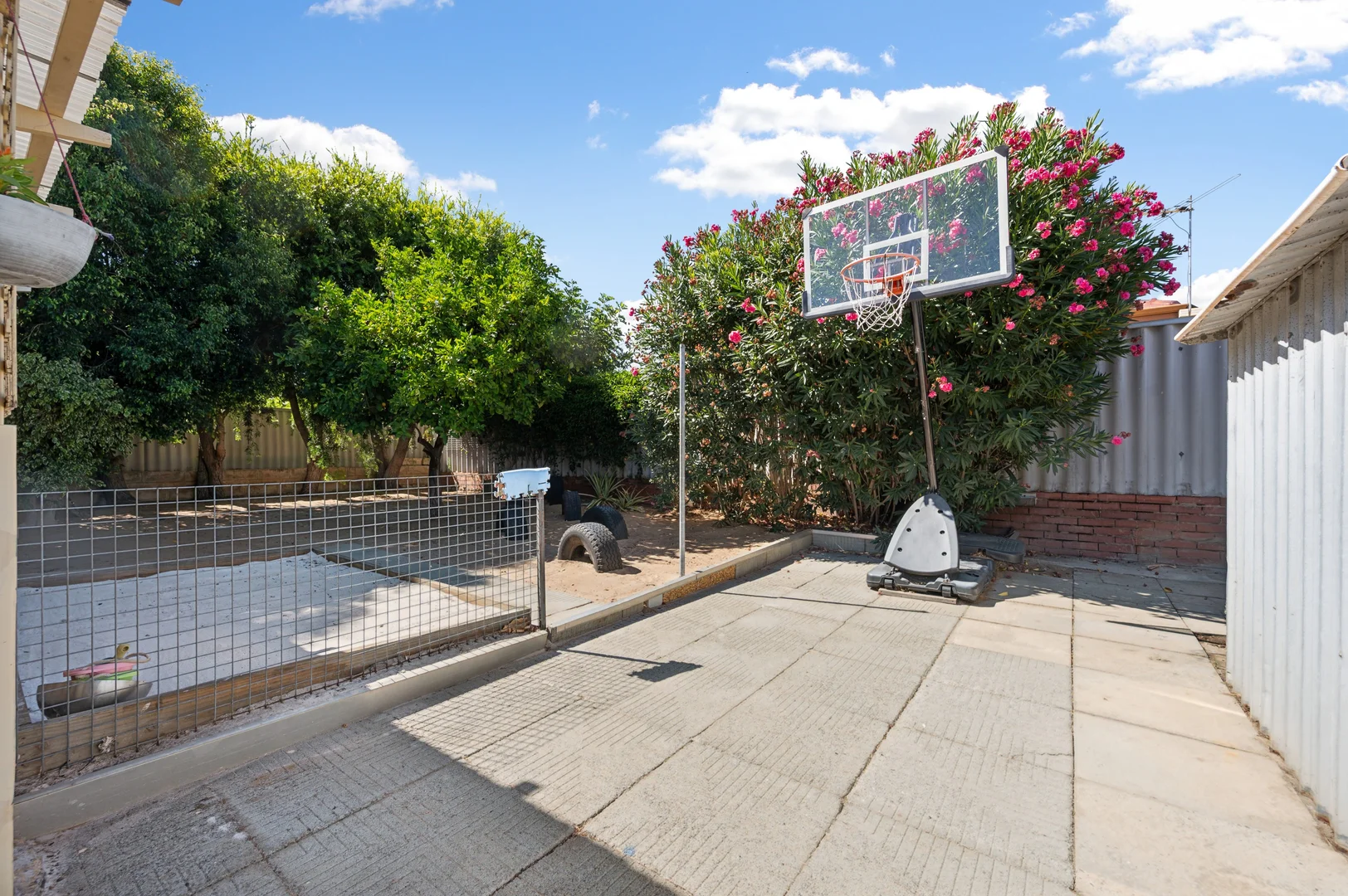 Additional image 23 of 87 Barrington Street, Lake Coogee WA 6166