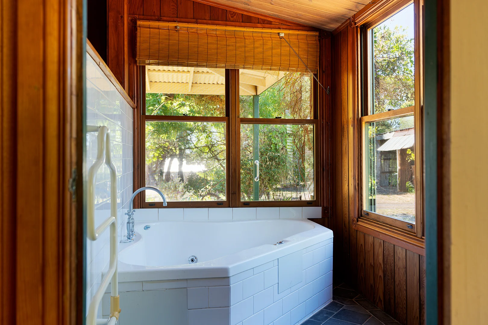 Additional image 11 of 2 McFarlane Street, Maldon VIC 3463