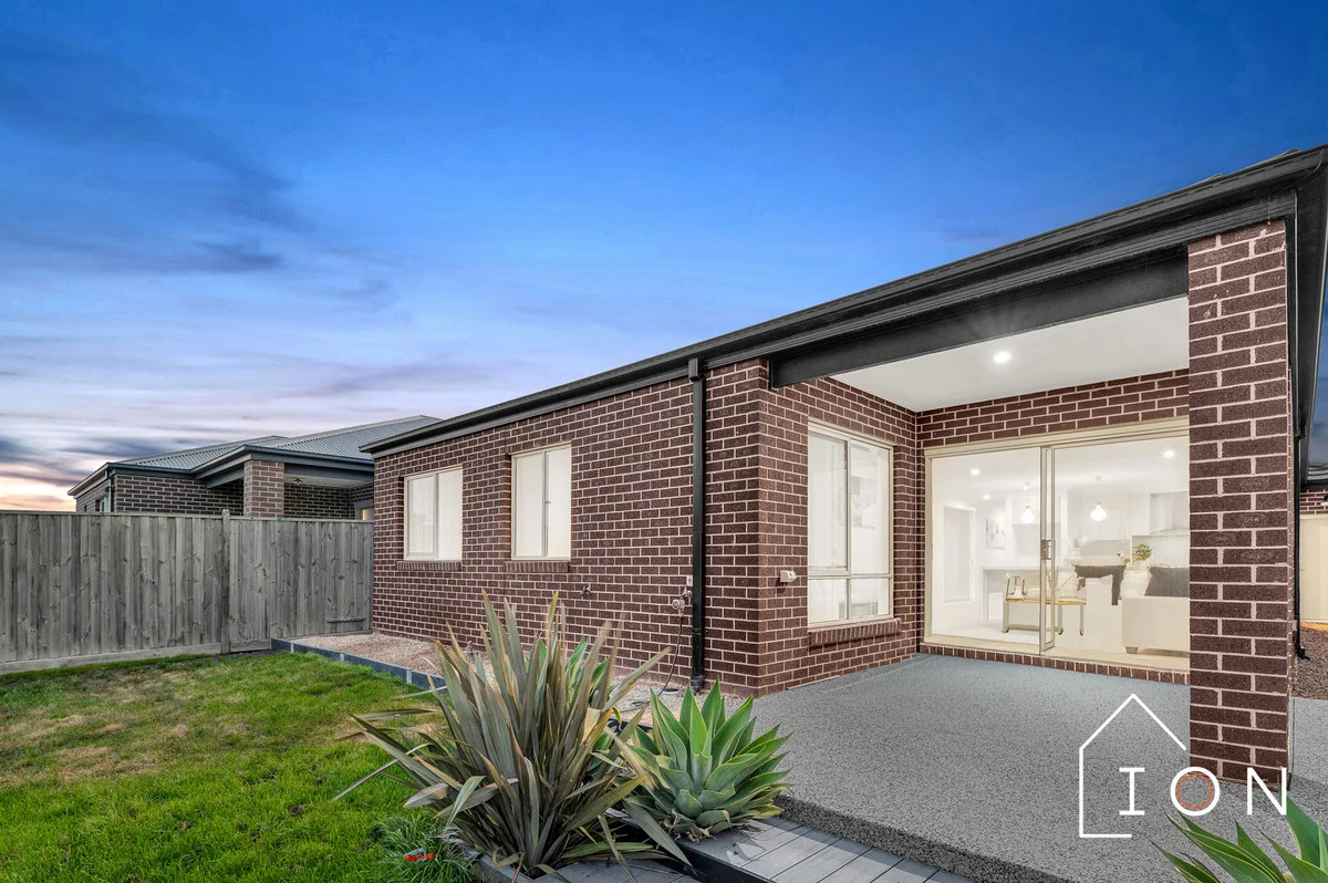 Additional image 17 of 89 Yeungroon Boulevard, Clyde North VIC 3978