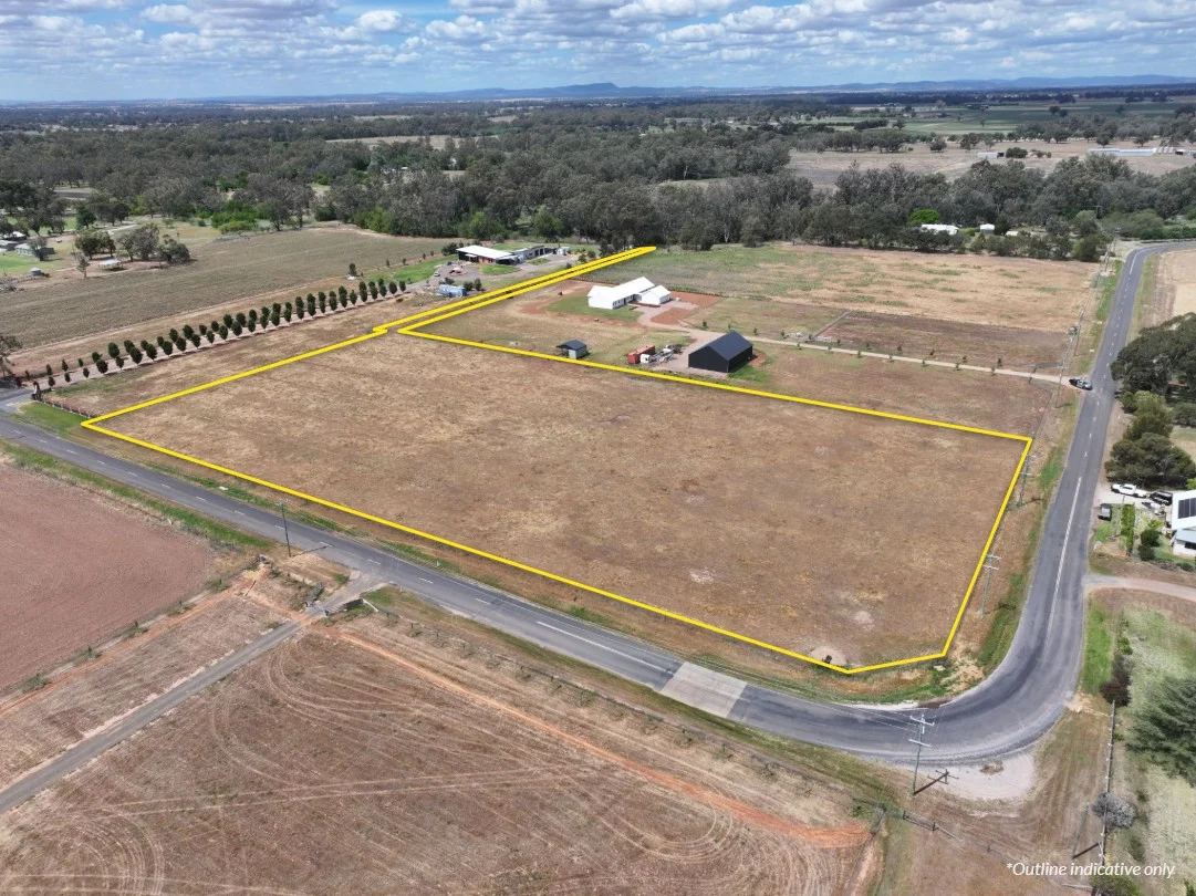 Additional image 2 of 24 College Road, Forbes NSW 2871