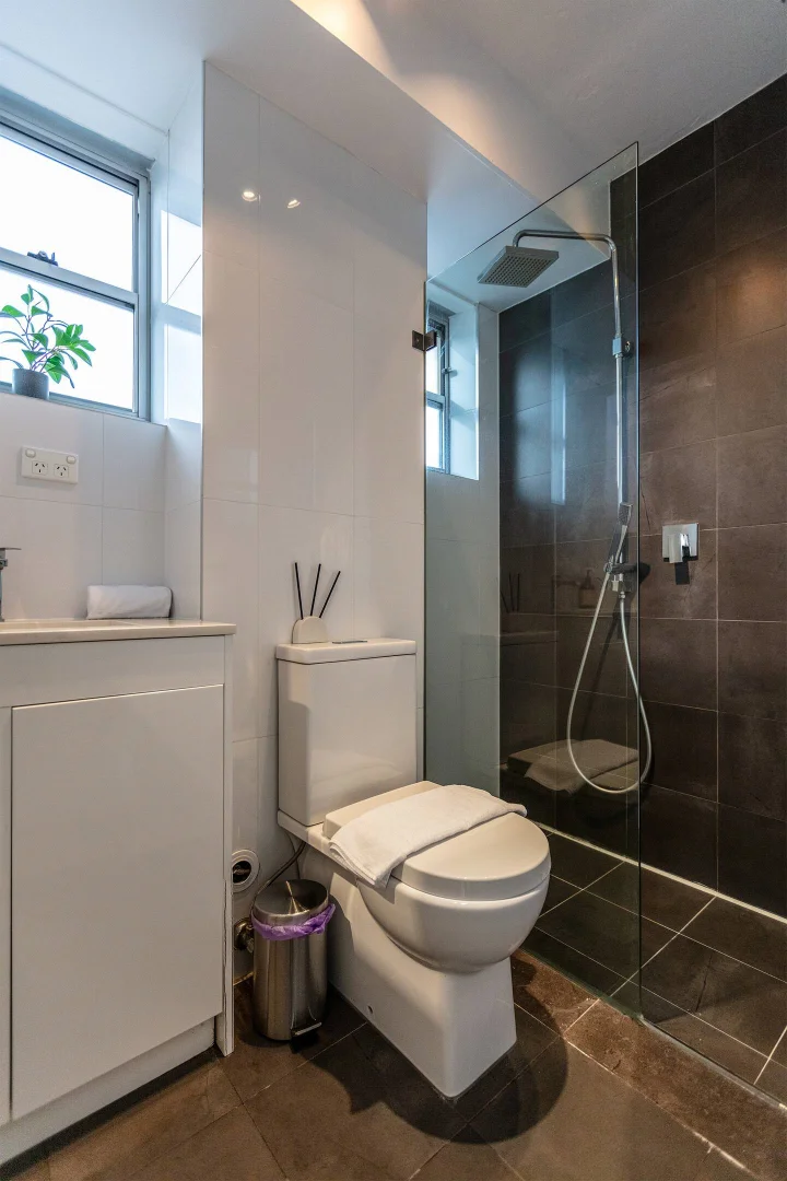 Additional image 8 of 9/18a BALLAST POINT ROAD, Birchgrove NSW 2041