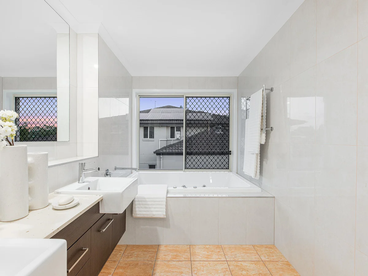 Additional image 16 of 53 Sinnamon Road, Sinnamon Park QLD 4073