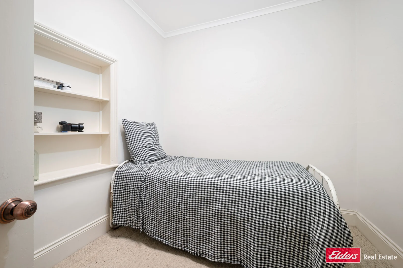 Additional image 12 of 2/19 Cooke Street, Kingston Se SA 5275