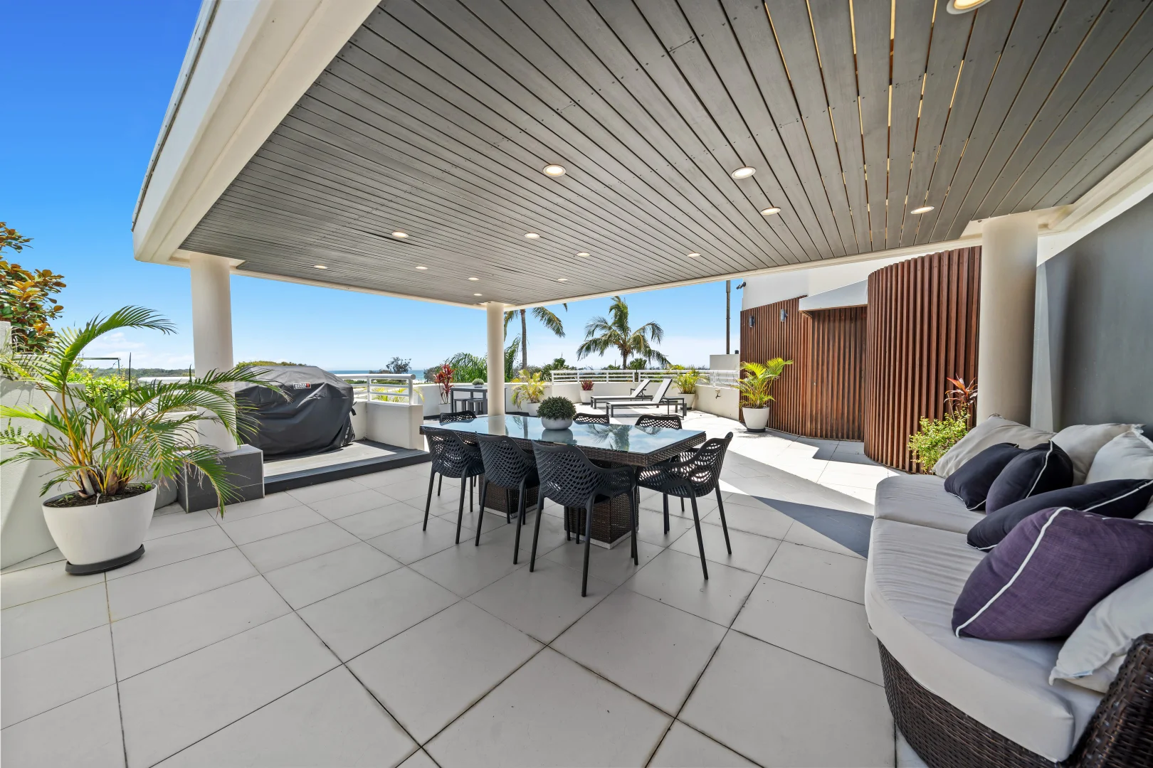 Additional image 4 of 44/135 Seaworld Drive, Main Beach QLD 4217