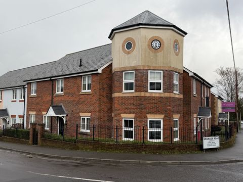 Chapel Drove, Hedge End, Southampton SO30