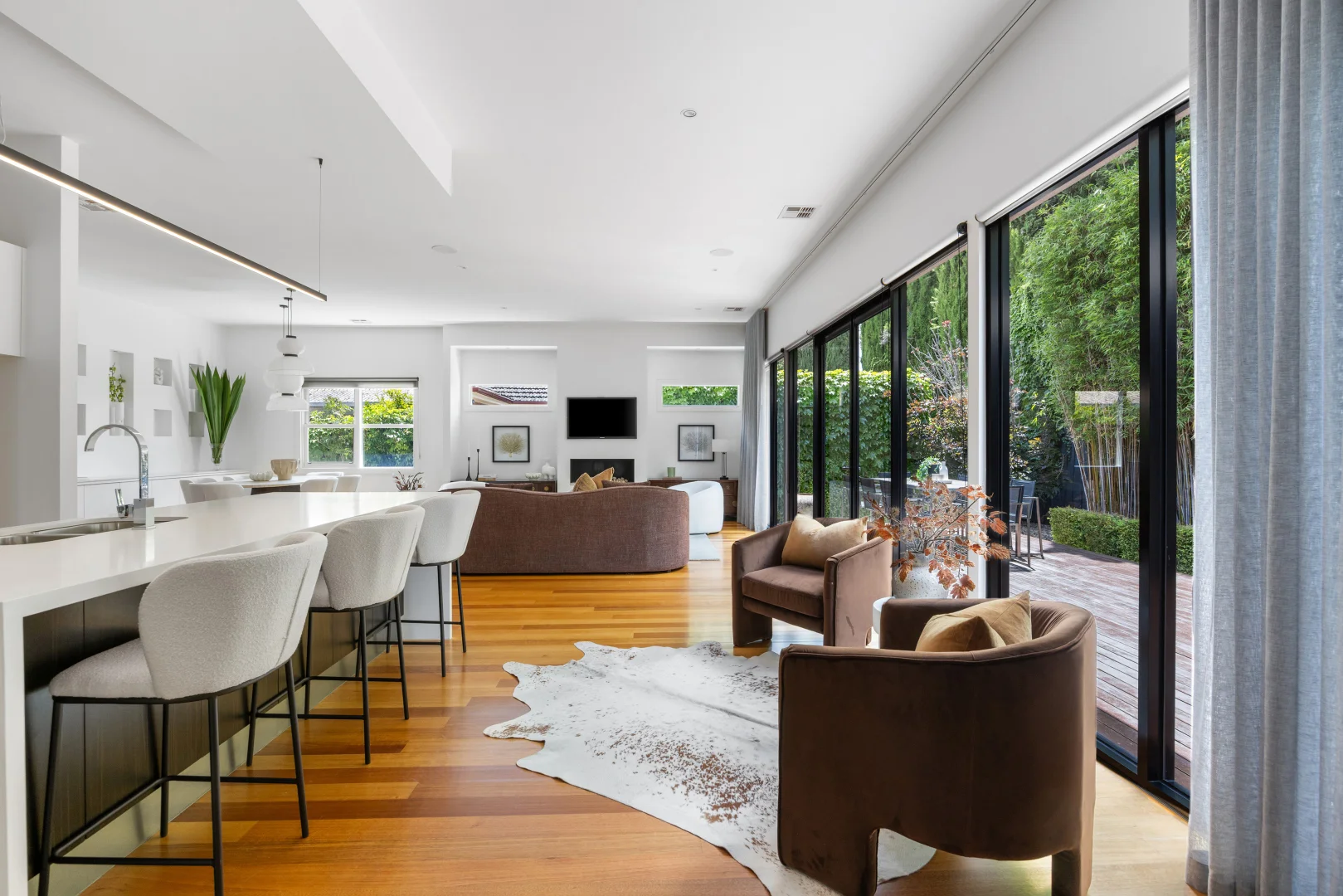 Additional image 5 of 22 Peterleigh Grove, Essendon VIC 3040