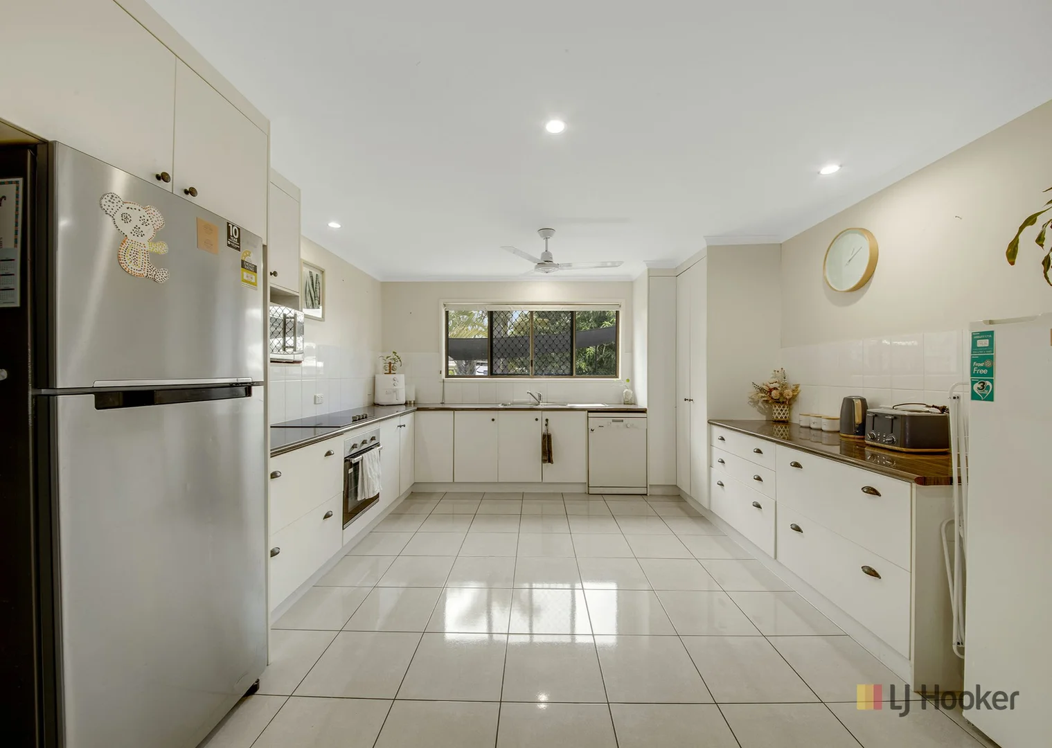Additional image 4 of 18 Alexander Street, Boyne Island QLD 4680